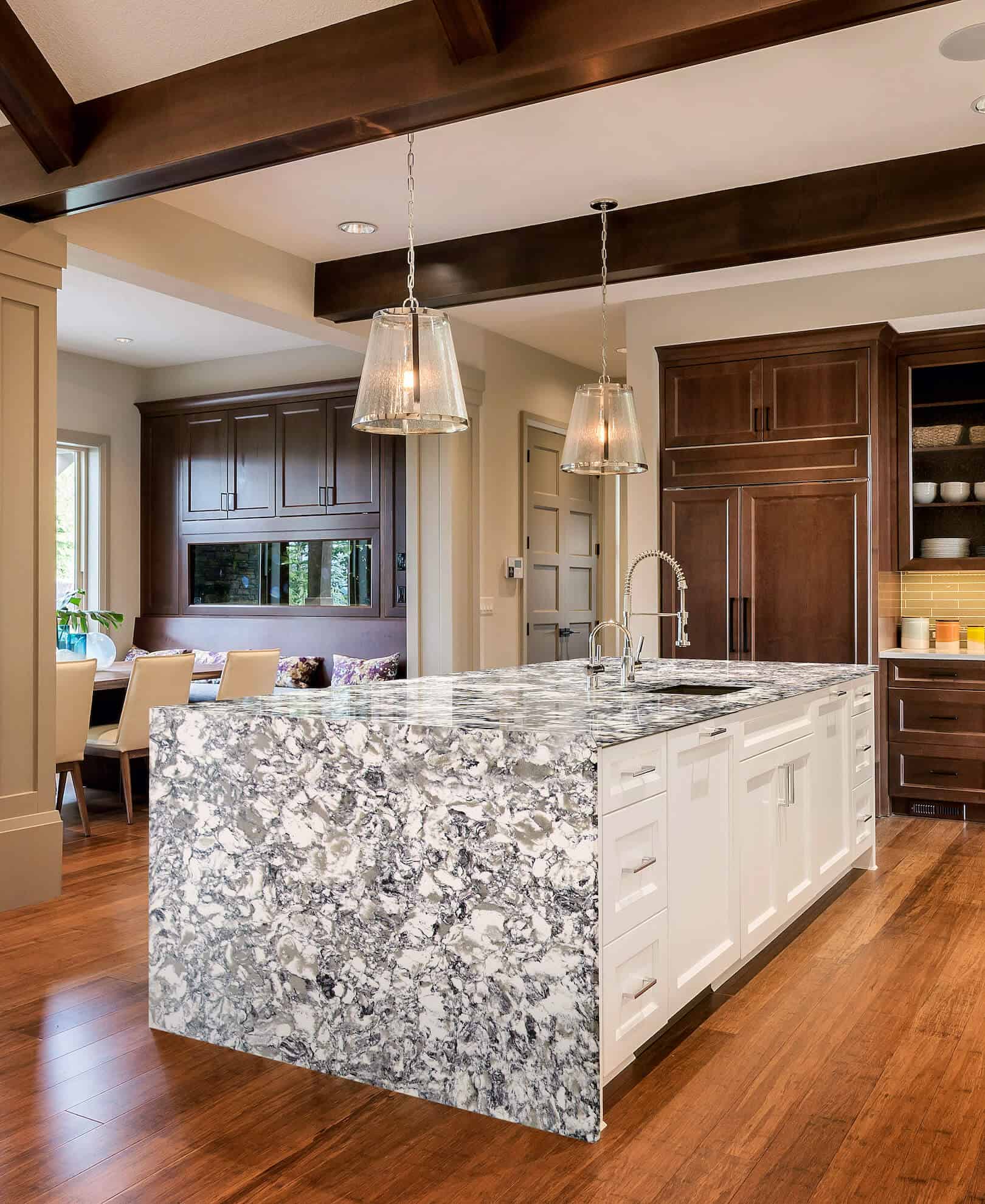 PoiseDark Kitchen